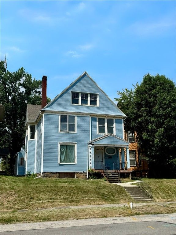 217 E Lincoln Ave, New Castle, PA 16101