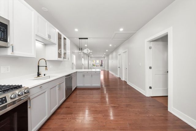 1631 N Parkside Avenue, Chicago, IL 60639