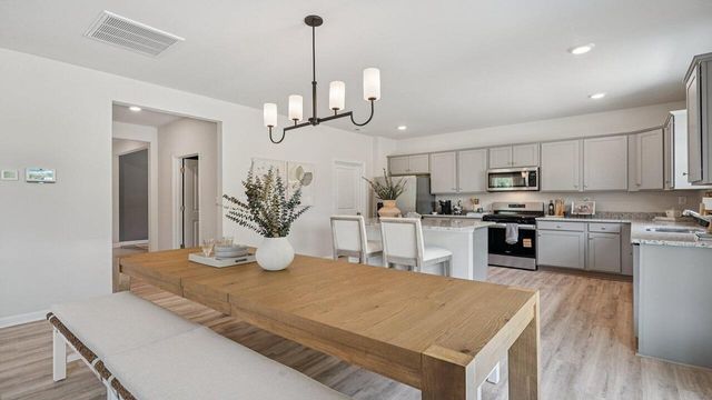 108 Longbeard Drive, Summerville, SC 29483