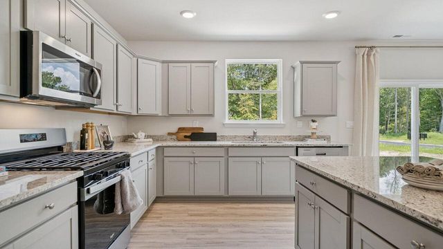 108 Longbeard Drive, Summerville, SC 29483