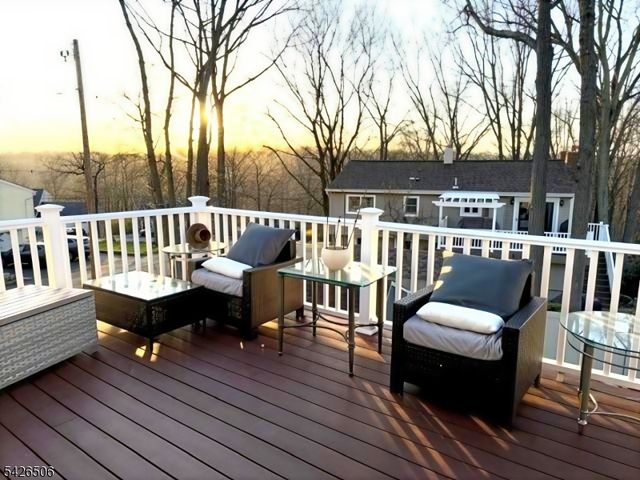 21 Normandy Circle, Hopatcong Boro, NJ 07843