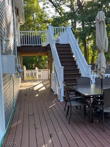 21 Normandy Circle, Hopatcong Boro, NJ 07843