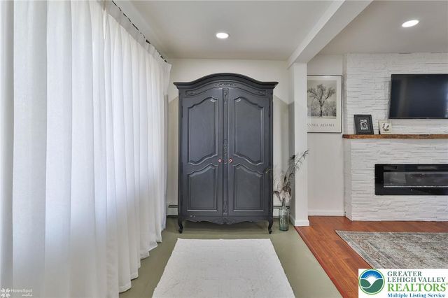 319 Chestnut Street, Slatington Boro, PA 18080