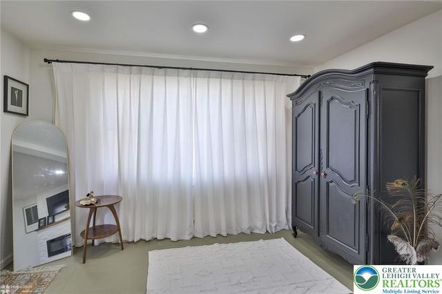 319 Chestnut Street, Slatington Boro, PA 18080