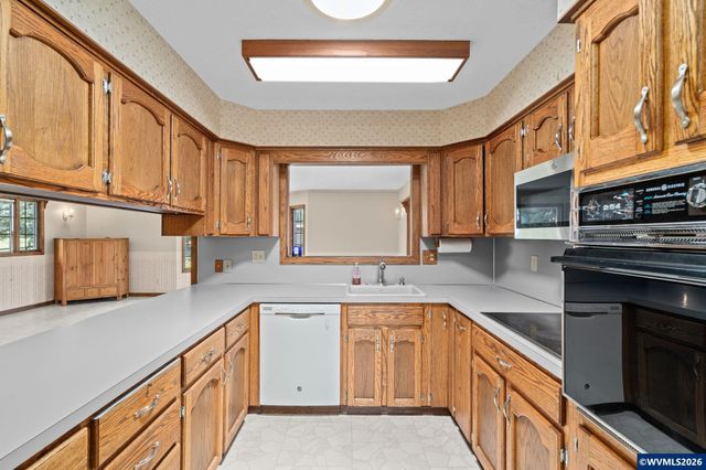 9931 S Highway 211, Canby, OR 97013