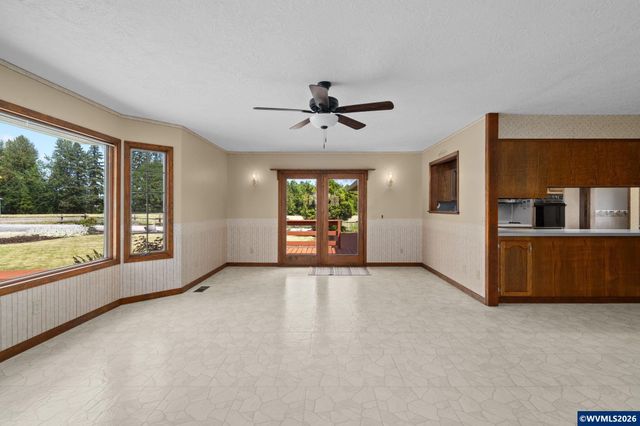 9931 S Highway 211, Canby, OR 97013