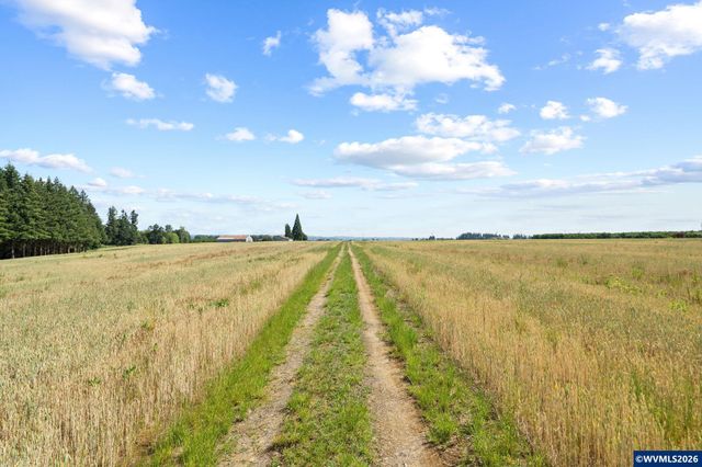 9931 S Highway 211, Canby, OR 97013