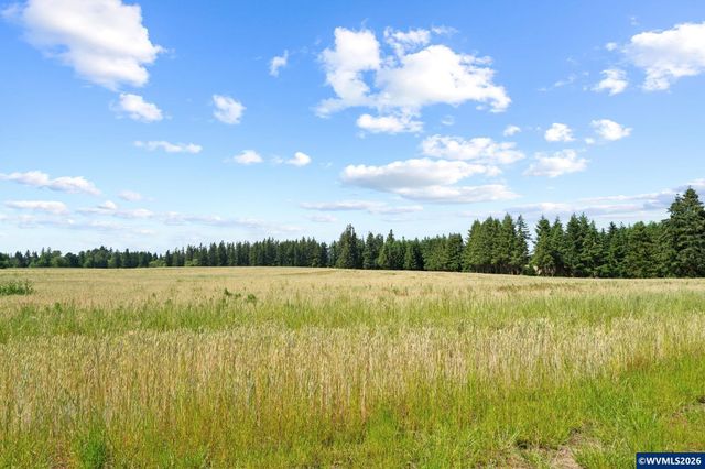 9931 S Highway 211, Canby, OR 97013