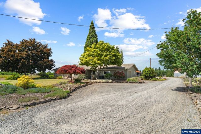 9931 S Highway 211, Canby, OR 97013