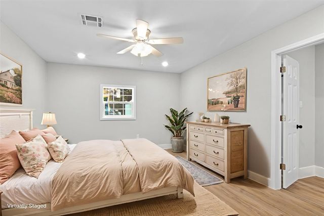 15529 Pine Street, Santa Fe, TX 77517