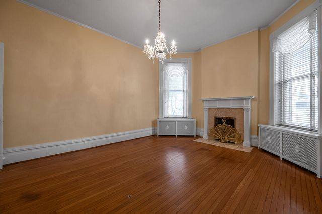 452 W Third Street, Lexington, KY 40508