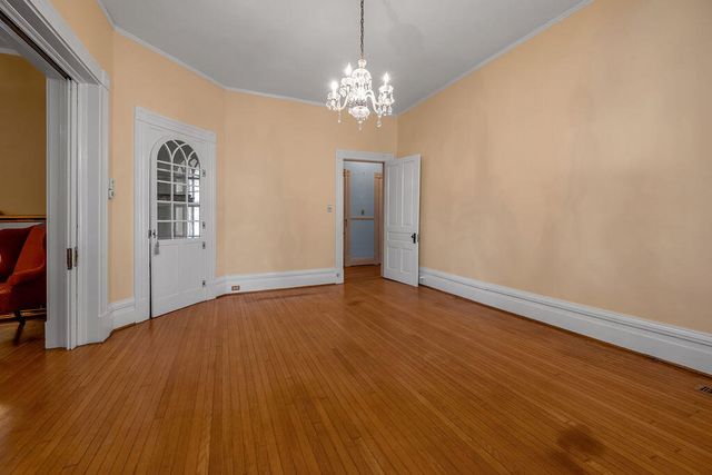 452 W Third Street, Lexington, KY 40508