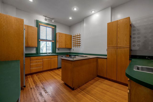 452 W Third Street, Lexington, KY 40508