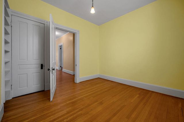 452 W Third Street, Lexington, KY 40508