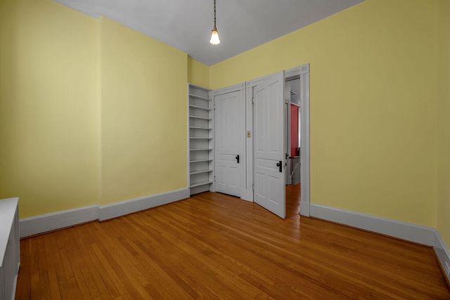 452 W Third Street, Lexington, KY 40508