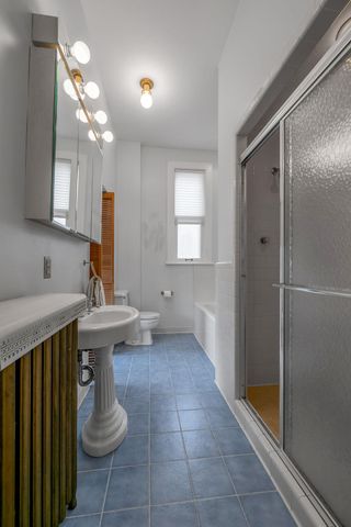 452 W Third Street, Lexington, KY 40508