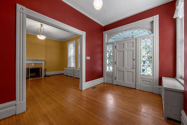 452 W Third Street, Lexington, KY 40508