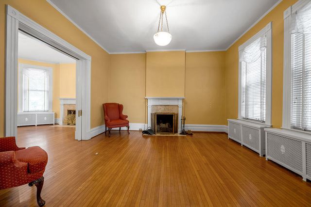 452 W Third Street, Lexington, KY 40508