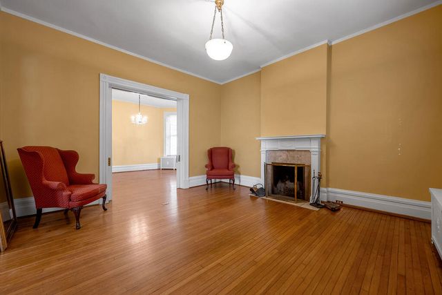 452 W Third Street, Lexington, KY 40508