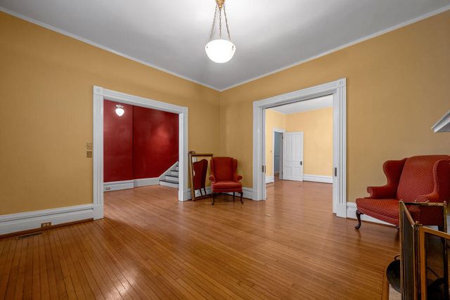 452 W Third Street, Lexington, KY 40508