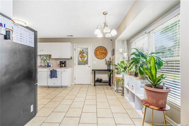 335 Woodberry Circle, Raeford, NC 28376