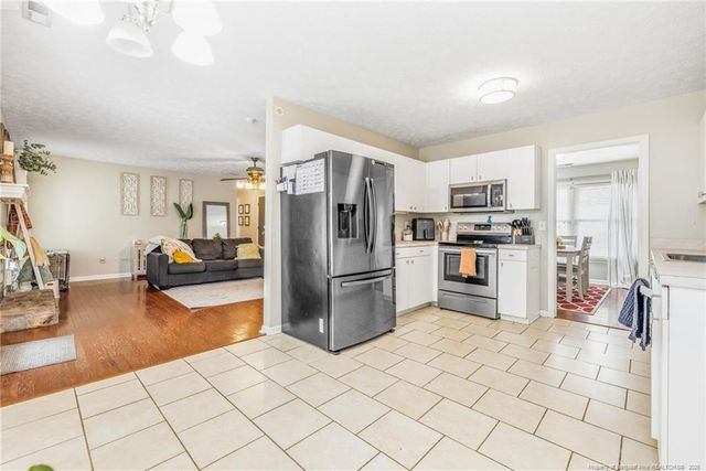 335 Woodberry Circle, Raeford, NC 28376
