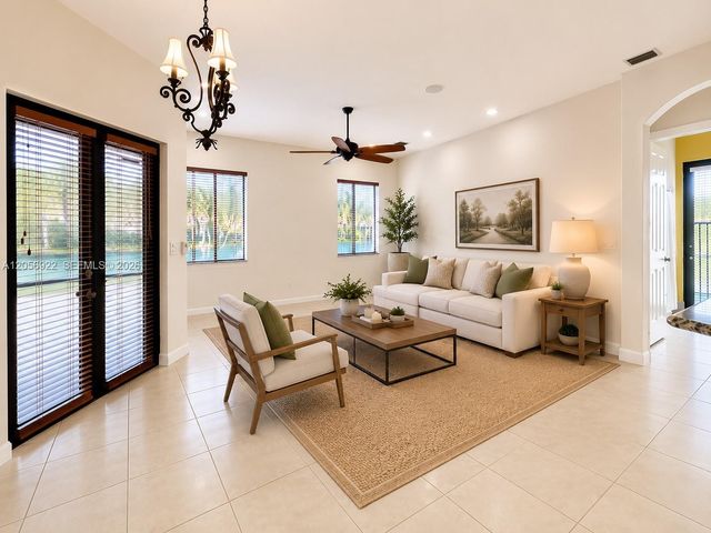 19528 SW 79th Place, Cutler Bay, FL 33157