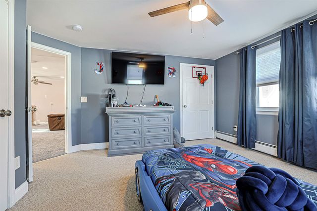 4 Farmer Street, Manchester, NH 03104