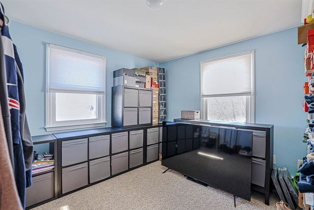 4 Farmer Street, Manchester, NH 03104