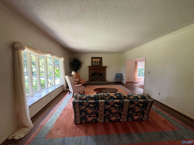 1319 Byron Avenue, Boaz, AL 35957