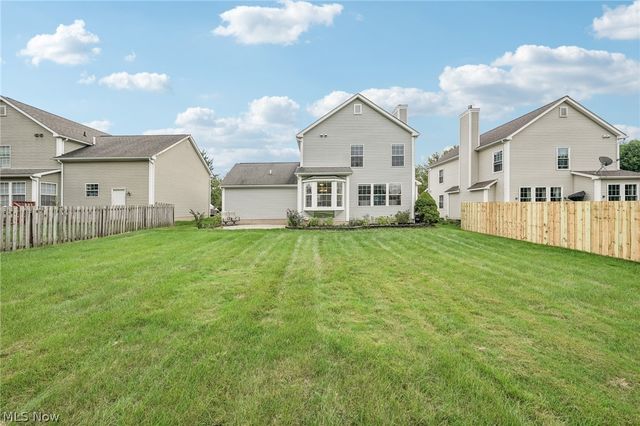 7680 Woodpath Drive, Hudson, OH 44236