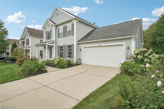 7680 Woodpath Drive, Hudson, OH 44236