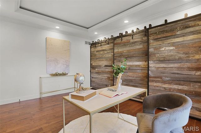 3813 N Arbor Lake Drive, Edwardsville, IL 62025