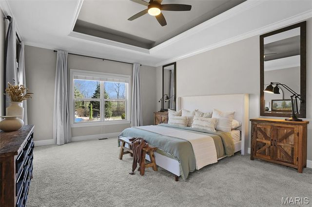 3813 N Arbor Lake Drive, Edwardsville, IL 62025