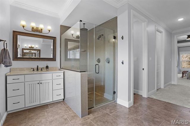 3813 N Arbor Lake Drive, Edwardsville, IL 62025