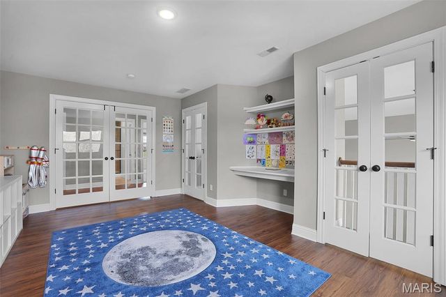 3813 N Arbor Lake Drive, Edwardsville, IL 62025