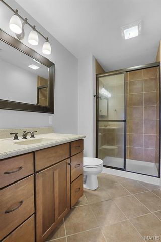 3813 N Arbor Lake Drive, Edwardsville, IL 62025