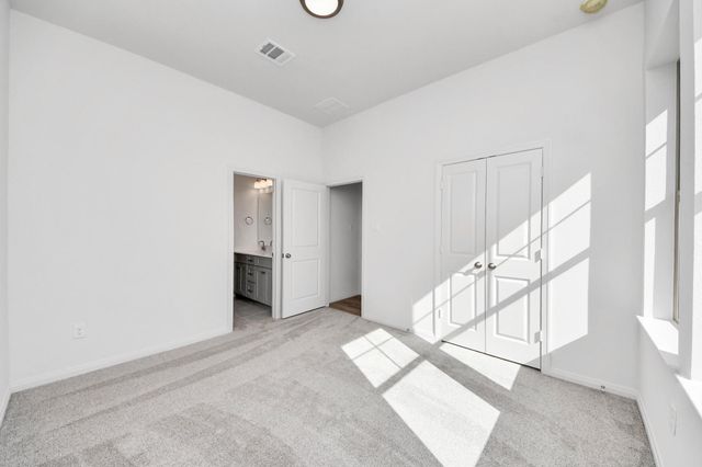 365 Legacy Point Drive B, Sealy, TX 77474