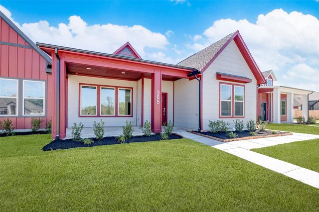 365 Legacy Point Drive B, Sealy, TX 77474