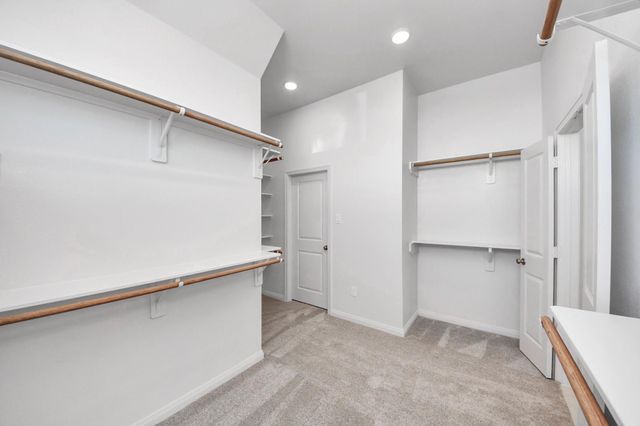 365 Legacy Point Drive B, Sealy, TX 77474