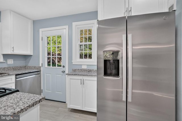 908 GLAIZEWOOD CT, Takoma Park, MD 20912