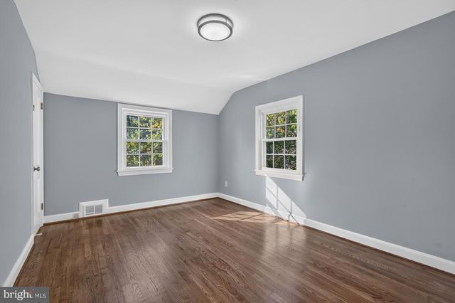 908 GLAIZEWOOD CT, Takoma Park, MD 20912