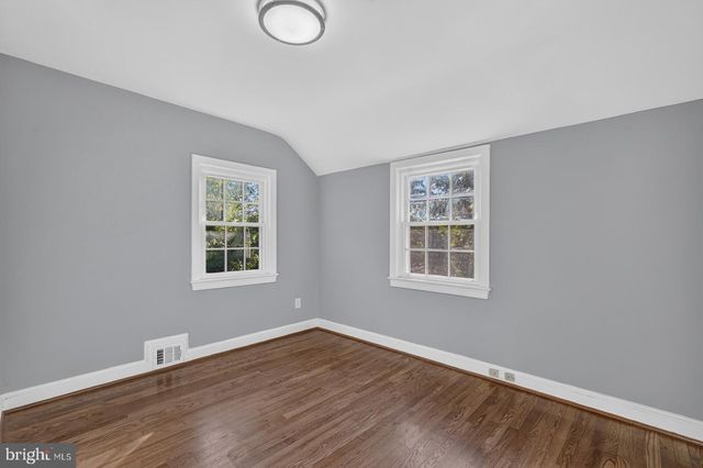 908 GLAIZEWOOD CT, Takoma Park, MD 20912