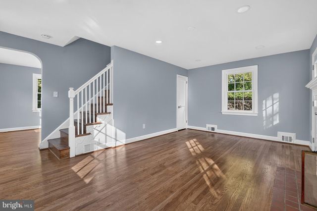 908 GLAIZEWOOD CT, Takoma Park, MD 20912