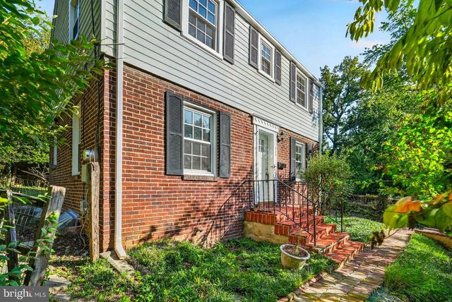 908 GLAIZEWOOD CT, Takoma Park, MD 20912