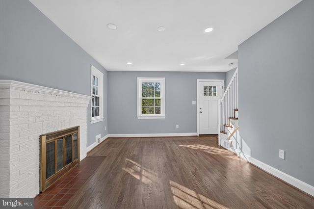 908 GLAIZEWOOD CT, Takoma Park, MD 20912
