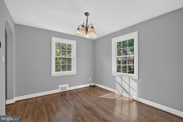 908 GLAIZEWOOD CT, Takoma Park, MD 20912