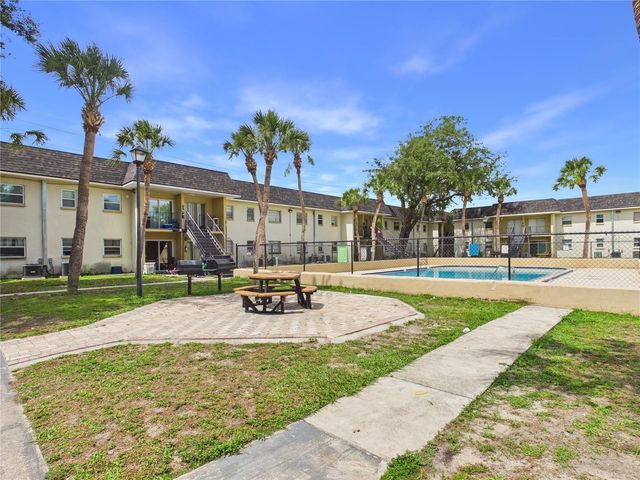 2800 E 113TH AVENUE 219, Tampa, FL 33612