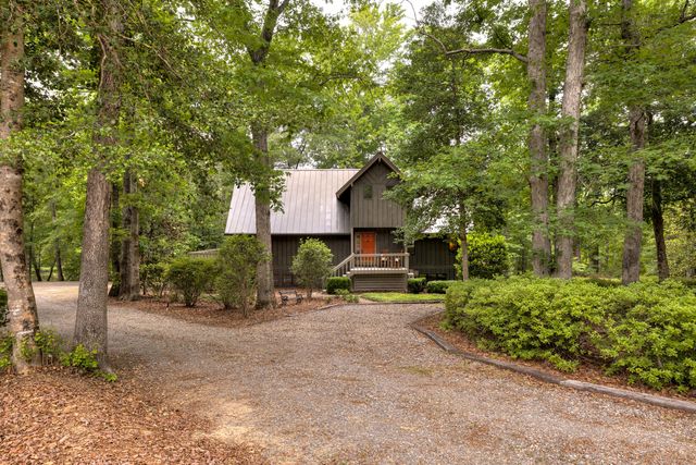 1470 Barnwell Drive, Sumter, SC 29154