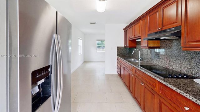 1238 Old Dixie Highway, Homestead, FL 33030